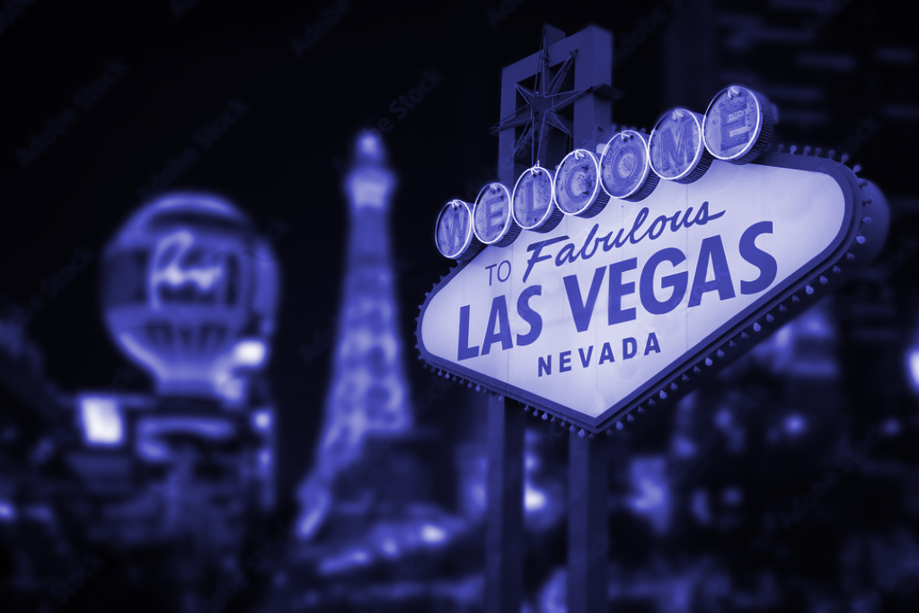 night time at las vegas sign